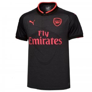 پیراهن تیم آرسنال